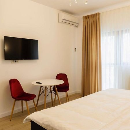 M Rooms Bucarest Esterno foto