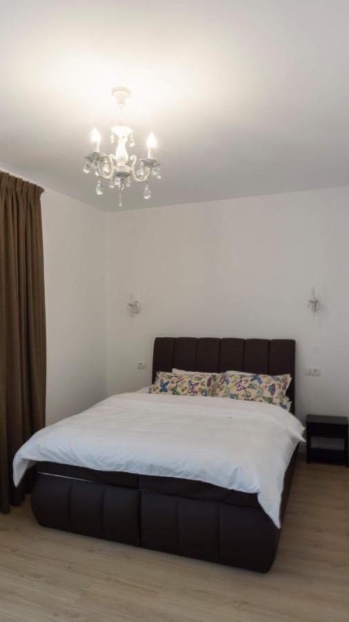 M Rooms Bucarest Esterno foto