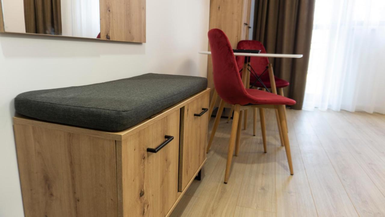 M Rooms Bucarest Esterno foto
