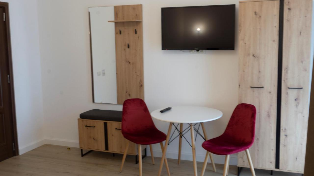 M Rooms Bucarest Esterno foto